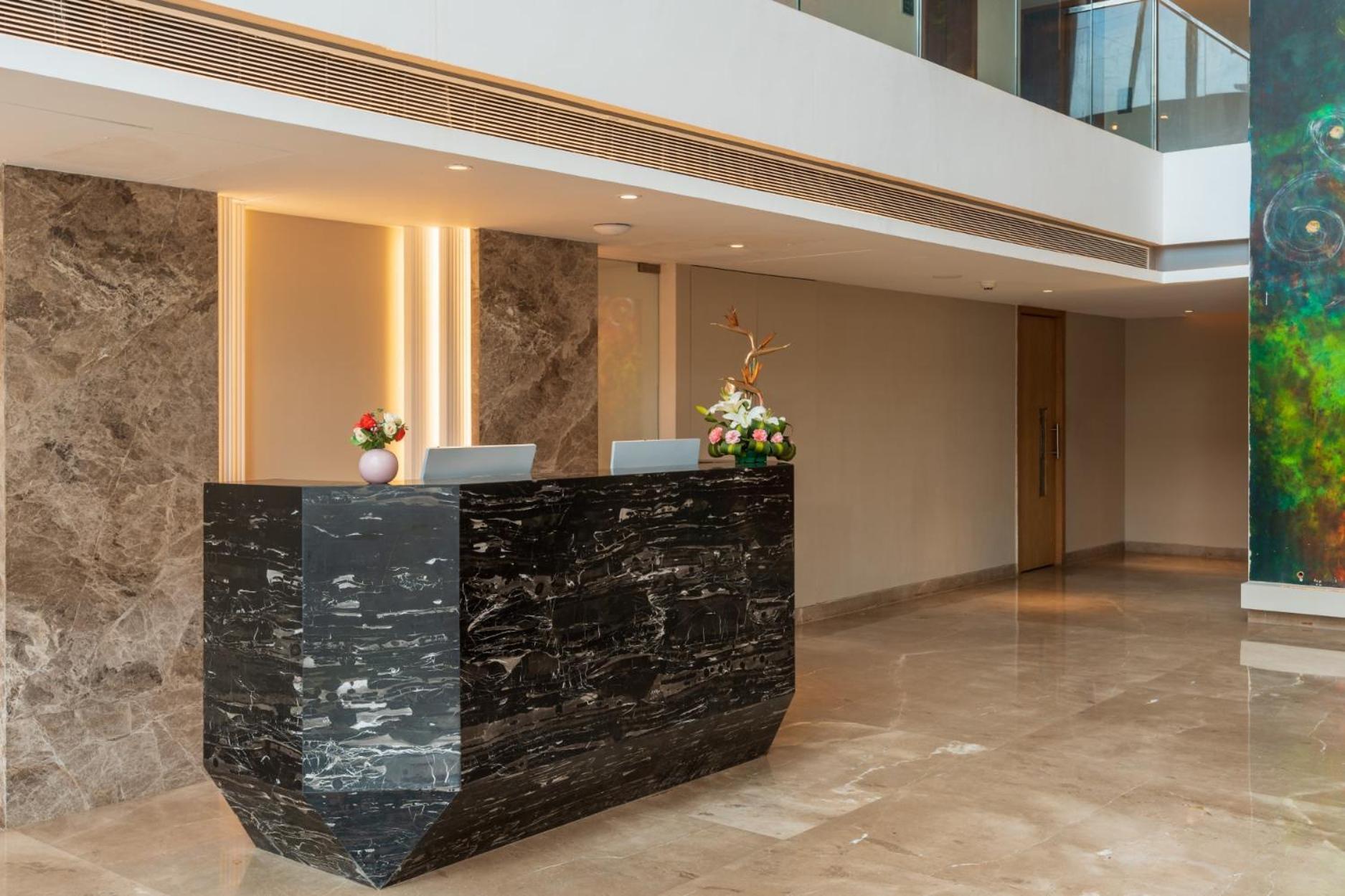 De Mandarin Hotel Goa 칸돌림 외부 사진